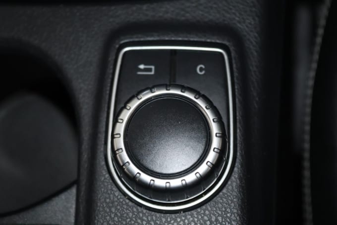 2025 Mercedes-benz Cla