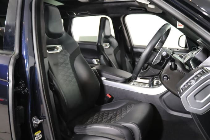 2025 Land Rover Range Rover Sport