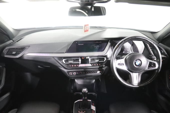 2025 BMW 1 Series
