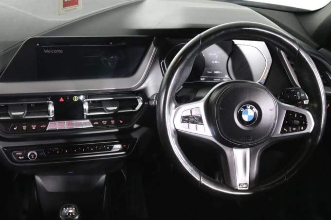 2025 BMW 1 Series