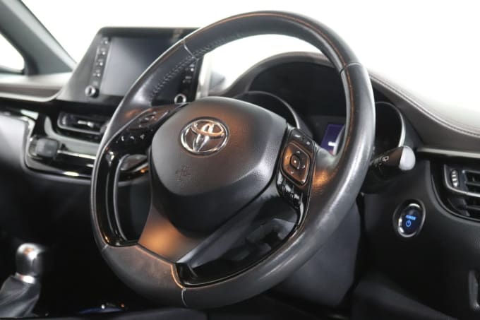 2025 Toyota C-hr