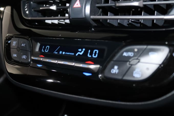 2025 Toyota C-hr