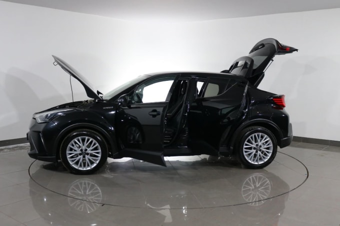 2025 Toyota C-hr