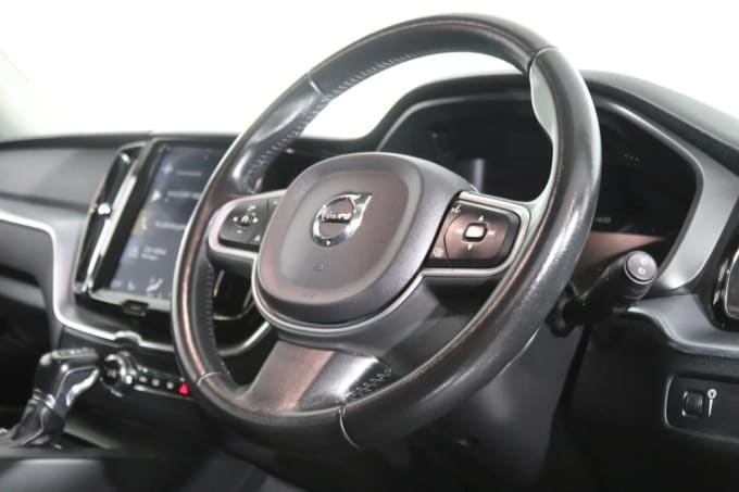 2025 Volvo Xc60