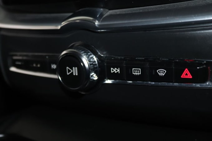 2025 Volvo Xc60