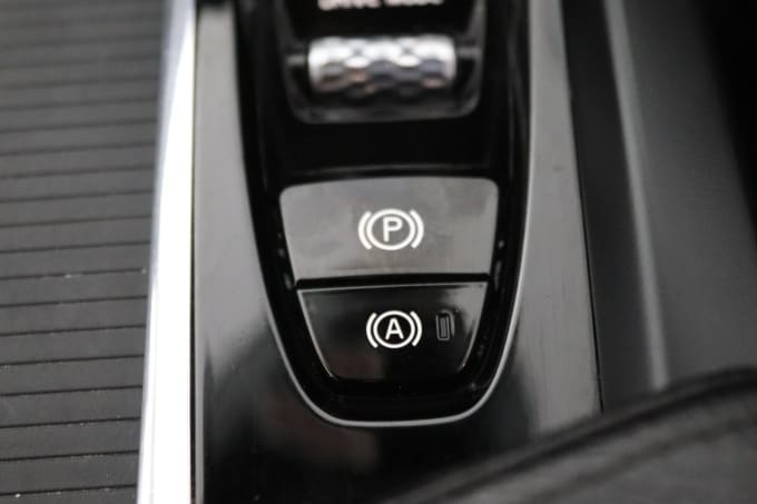 2025 Volvo Xc60
