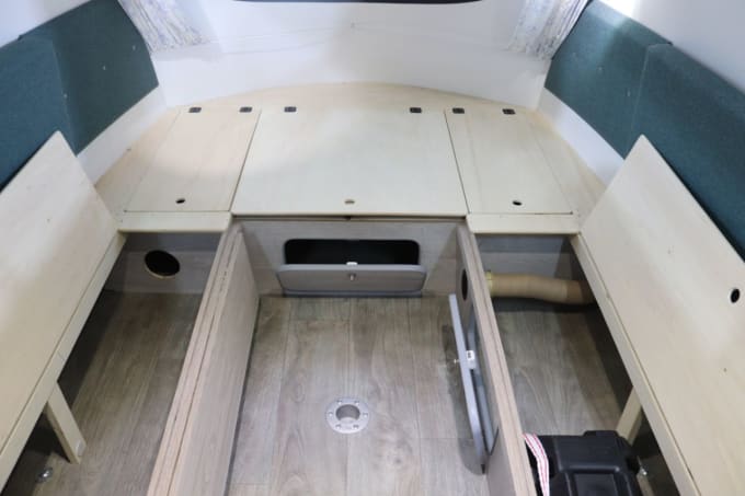 2025 Go-pod Platinum