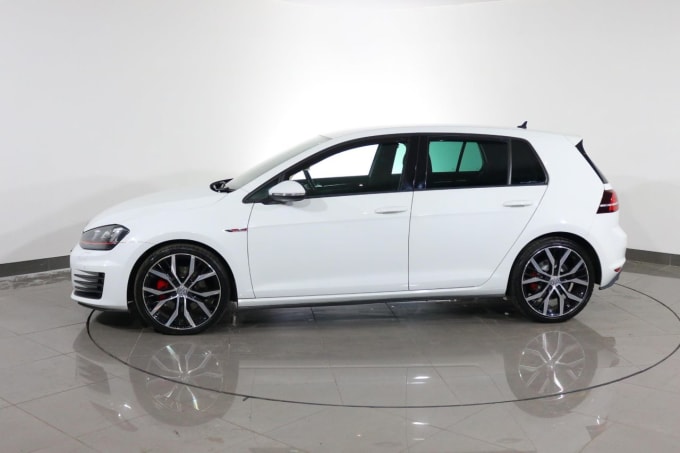 2025 Volkswagen Golf
