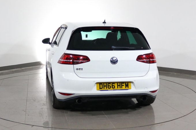 2025 Volkswagen Golf