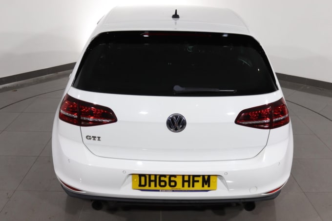 2025 Volkswagen Golf