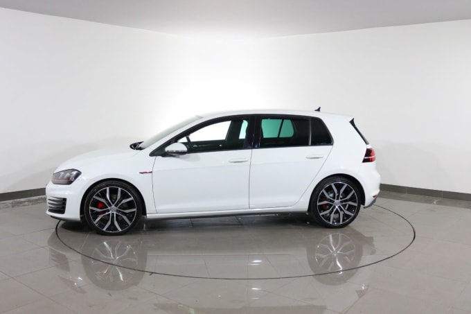 2025 Volkswagen Golf