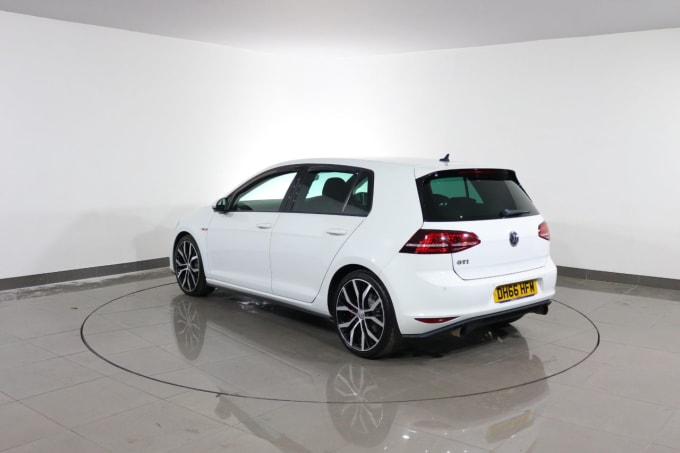 2025 Volkswagen Golf
