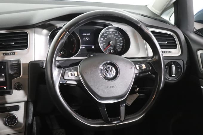 2025 Volkswagen Golf