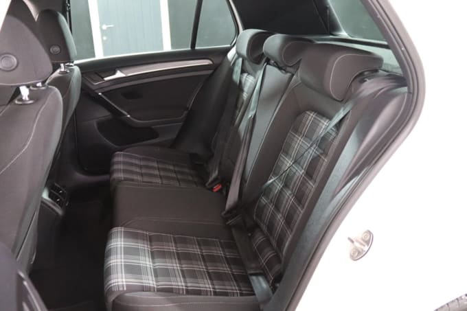 2025 Volkswagen Golf