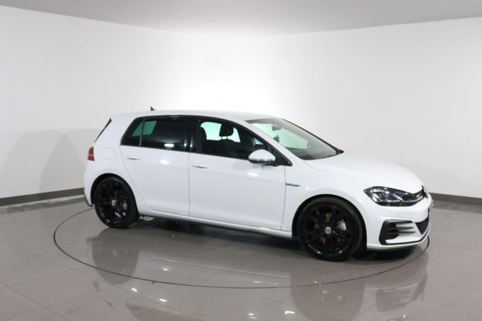 2025 Volkswagen Golf