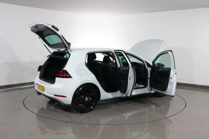 2025 Volkswagen Golf