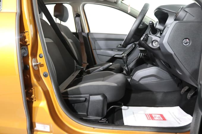 2025 Dacia Duster