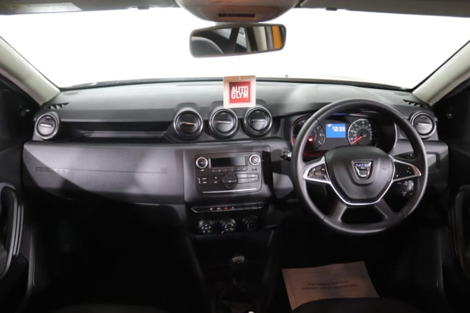 2025 Dacia Duster