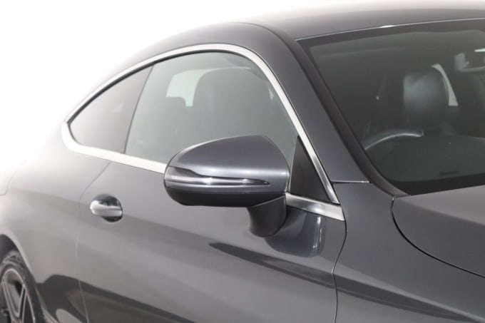 2025 Mercedes-benz C-class