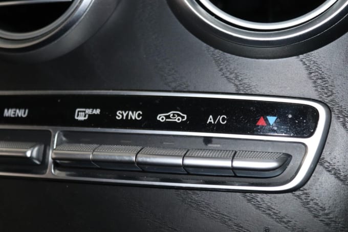 2025 Mercedes-benz C-class