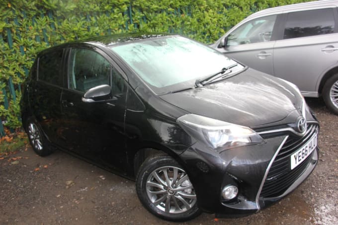 2025 Toyota Yaris