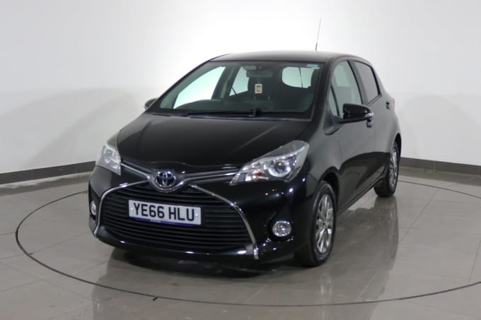 2025 Toyota Yaris