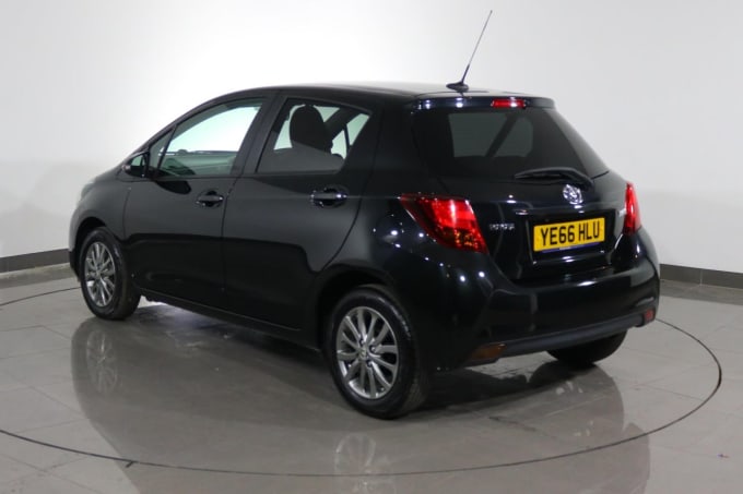 2025 Toyota Yaris
