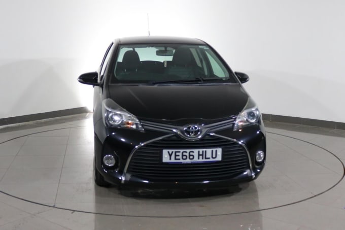 2025 Toyota Yaris