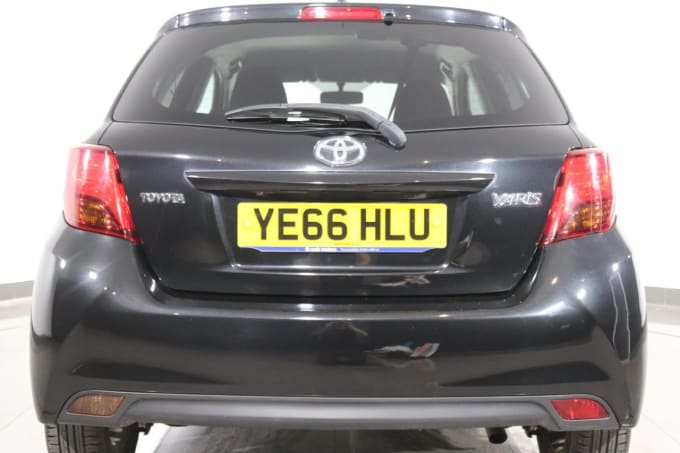 2025 Toyota Yaris