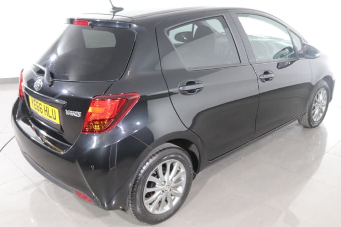 2025 Toyota Yaris