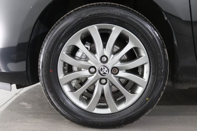 2025 Toyota Yaris