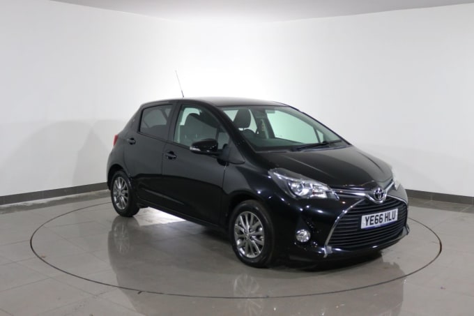 2025 Toyota Yaris