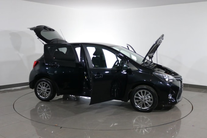 2025 Toyota Yaris