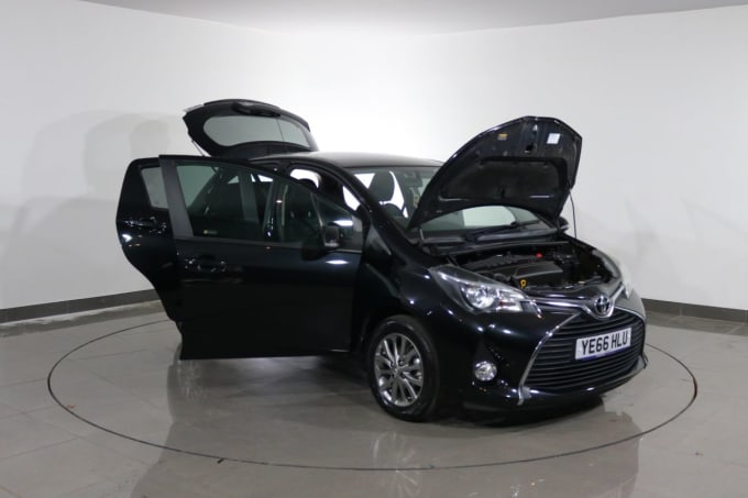 2025 Toyota Yaris