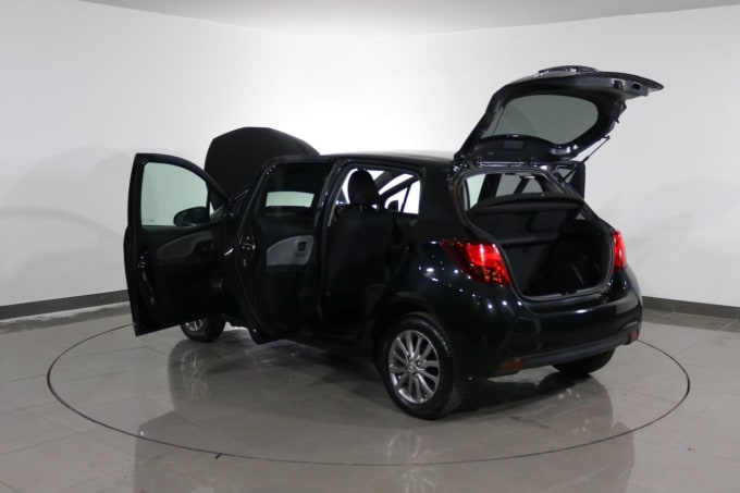 2025 Toyota Yaris
