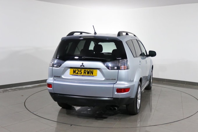 2025 Mitsubishi Outlander