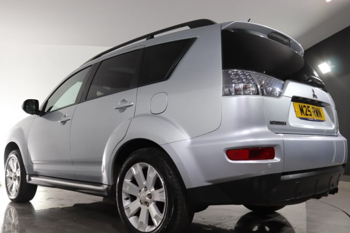 2025 Mitsubishi Outlander