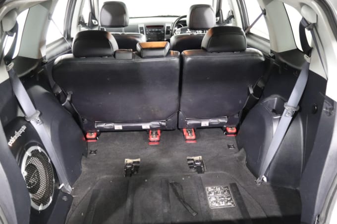 2025 Mitsubishi Outlander