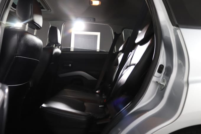 2025 Mitsubishi Outlander