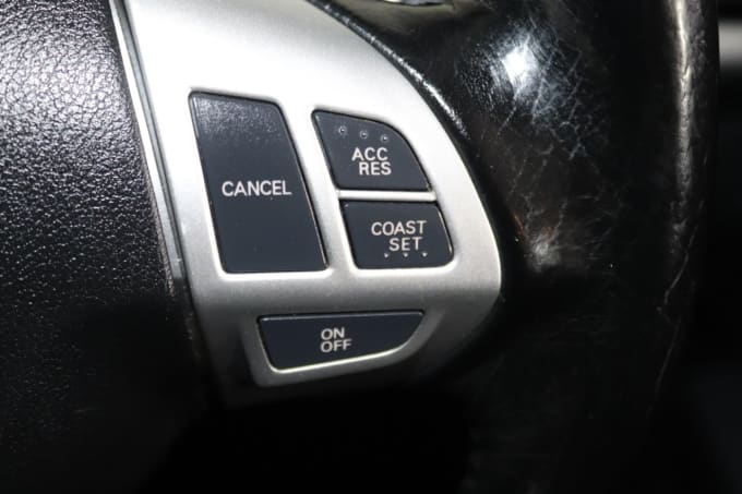 2025 Mitsubishi Outlander