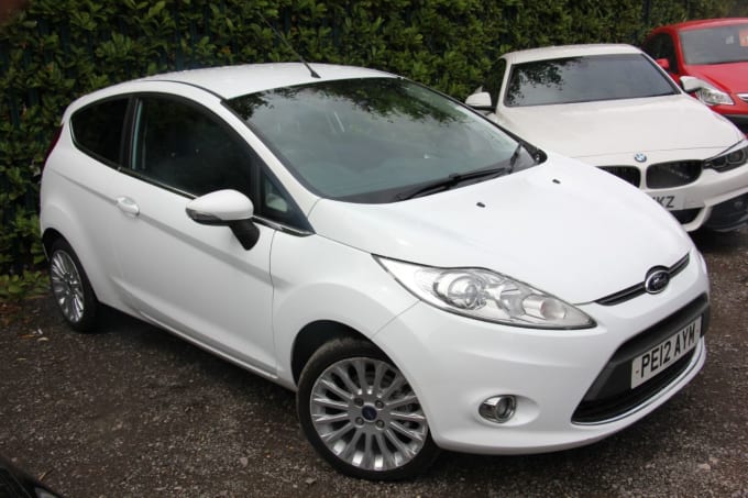 2025 Ford Fiesta