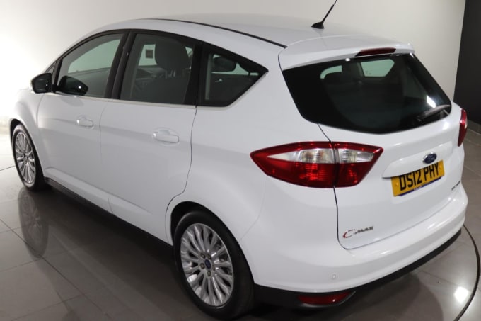 2025 Ford C-max