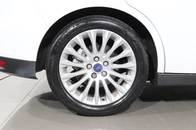 2025 Ford C-max