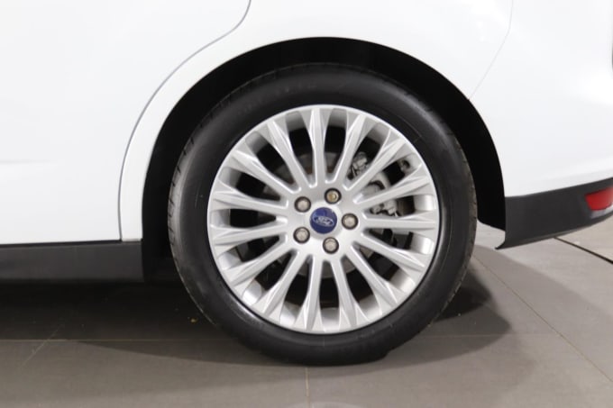 2025 Ford C-max