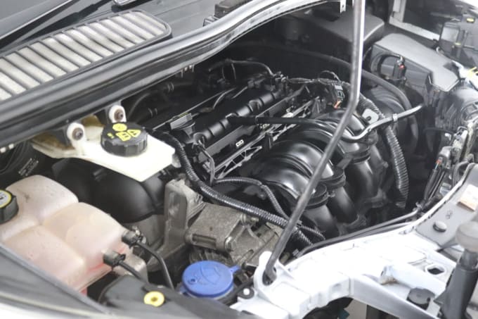 2025 Ford C-max