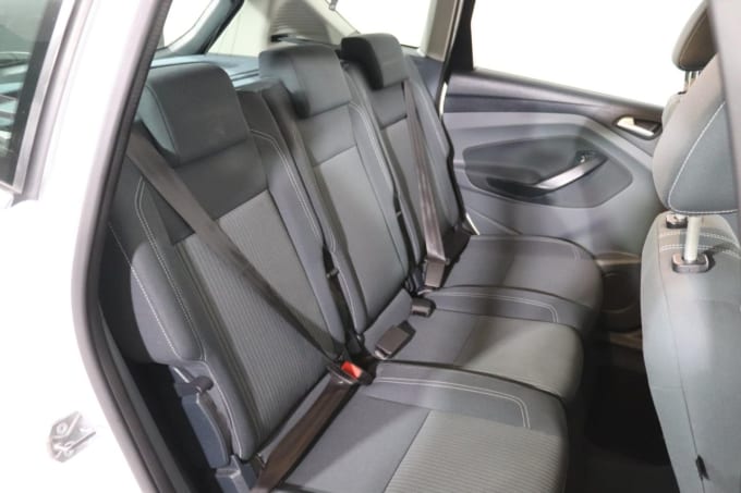 2025 Ford C-max