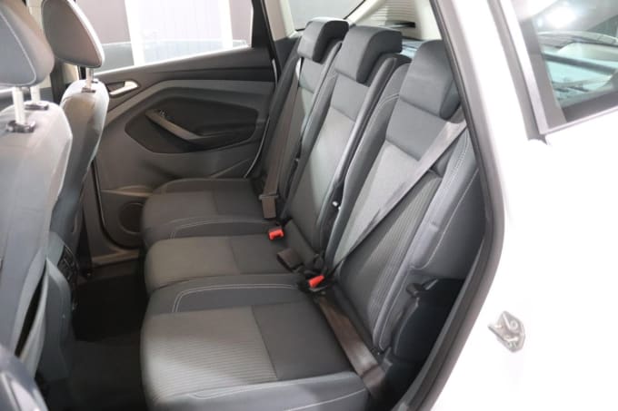 2025 Ford C-max