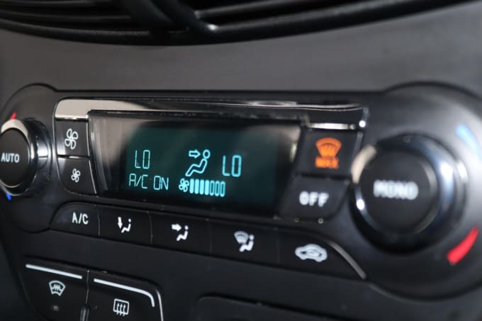2025 Ford C-max