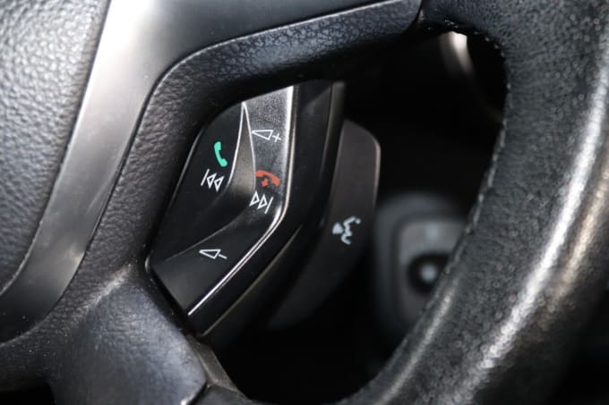 2025 Ford C-max