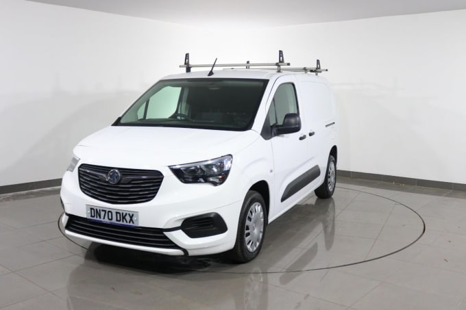 2025 Vauxhall Combo